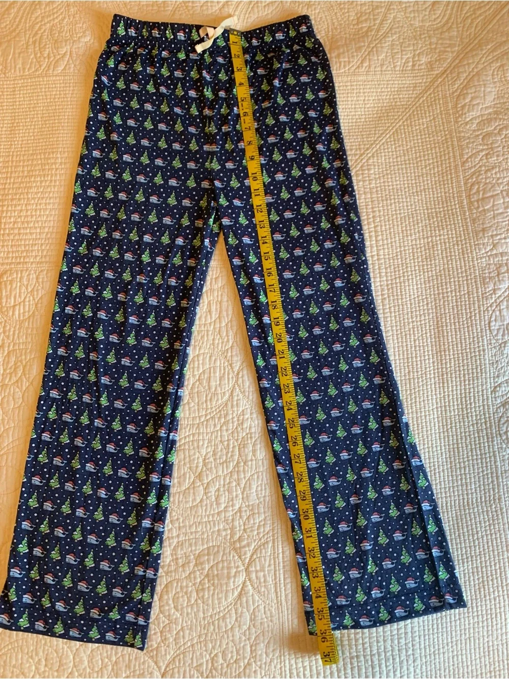 Vineyard Vines Santa Whale & Christmas Tree Lounge Pajama Pants